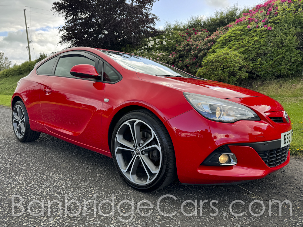 Vauxhall Astra GTC Gtc 2.0 Cdti Limited Red #1
