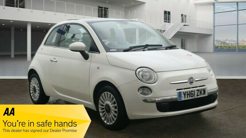 Compare Fiat 500 1.2 Lounge Hatchback YH61ZKW White
