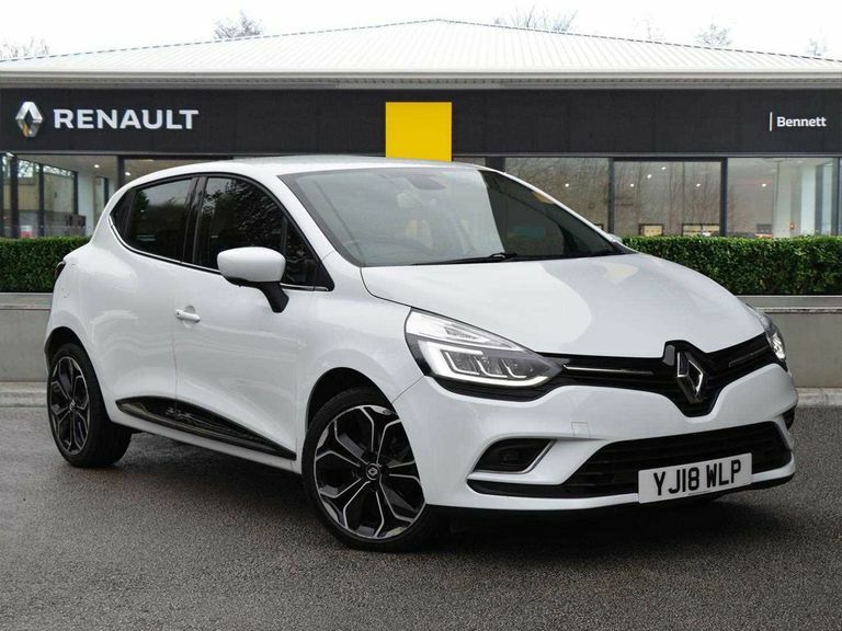Compare Renault Clio 0.9 Tce 90 Dynamique S Nav YJ18WLP White