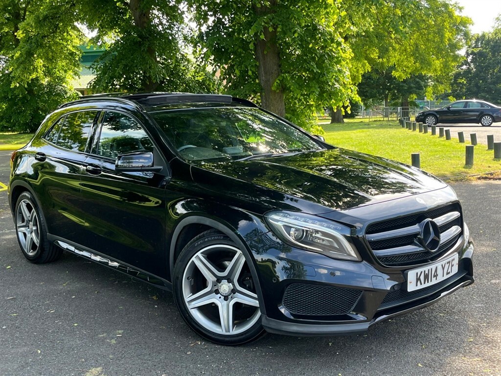 Compare Mercedes-Benz GLA Class 2.1 Cdi Amg Line 7G-dct Euro 6 Ss KW14YZF Black