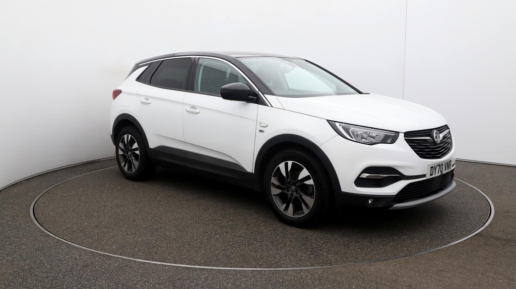 Compare Vauxhall Grandland X Griffin DY70VNR White