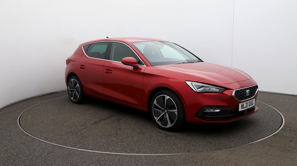 Compare Seat Leon Xcellence Lux NL21OUG Red