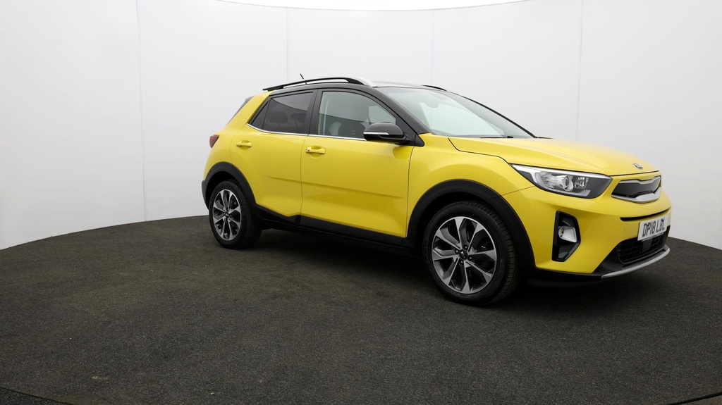 Compare Kia Stonic First Edition DP18LBL Yellow