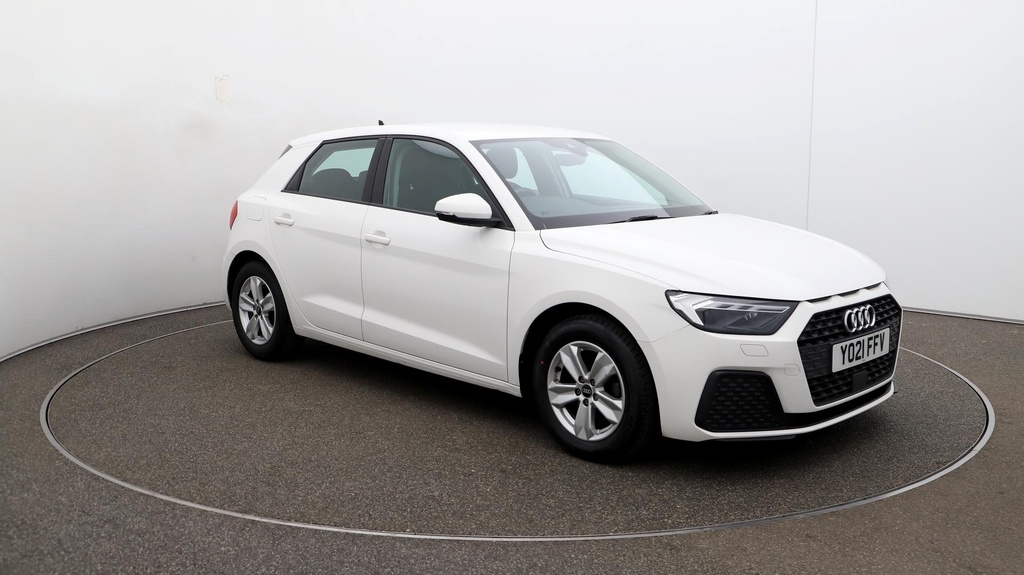 Compare Audi A1 Technik YO21FFV White