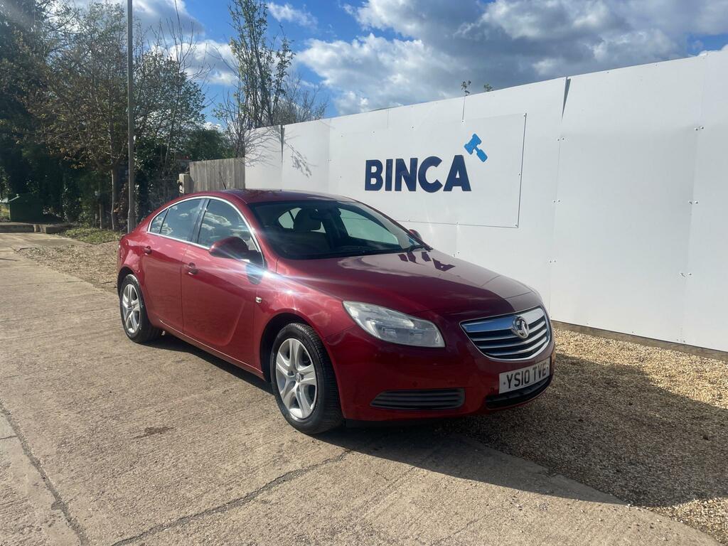 Compare Vauxhall Insignia Exclusiv 130Cdti YS10TVE Red