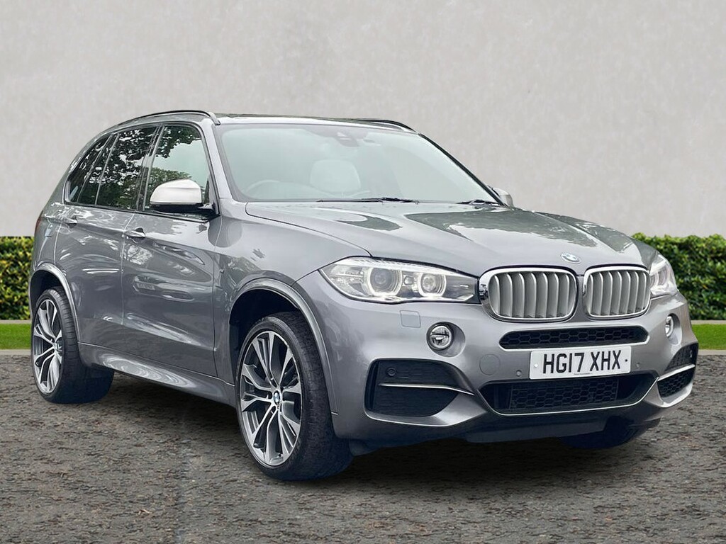 Compare BMW X5 Xdrive M50d HG17XHX Grey