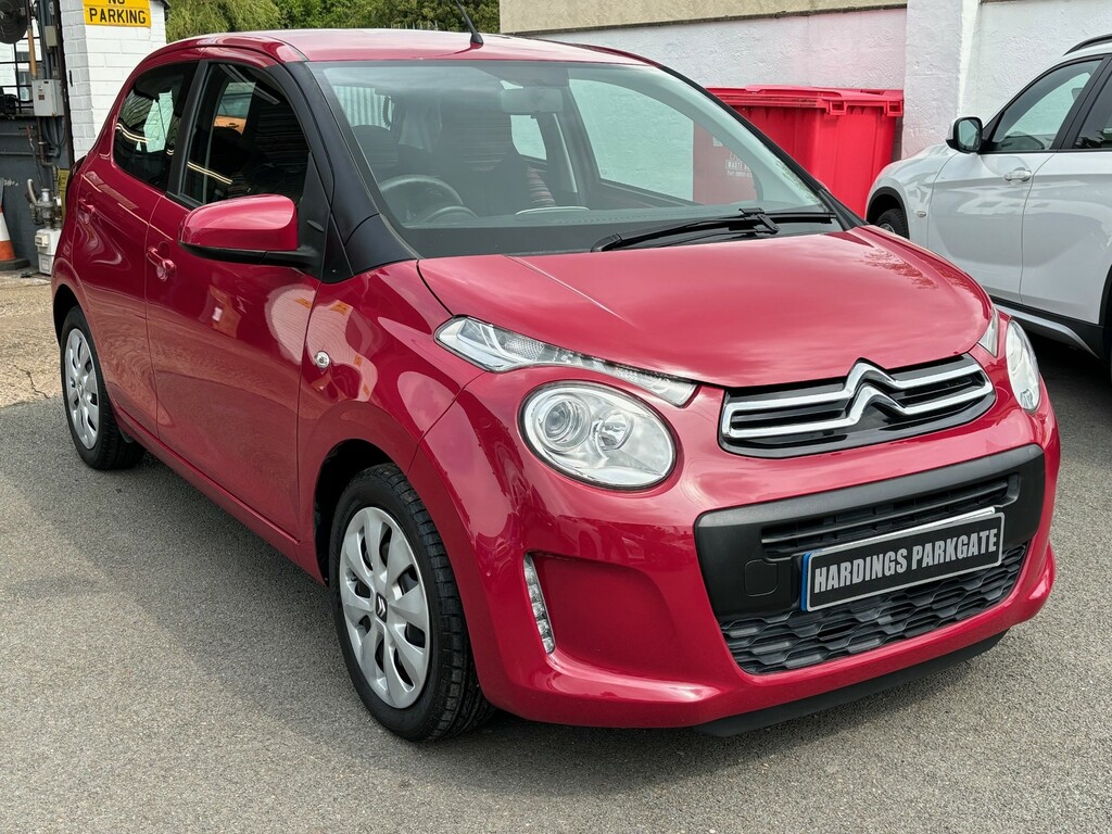 Compare Citroen C1 C1 Feel GN67UCH Red