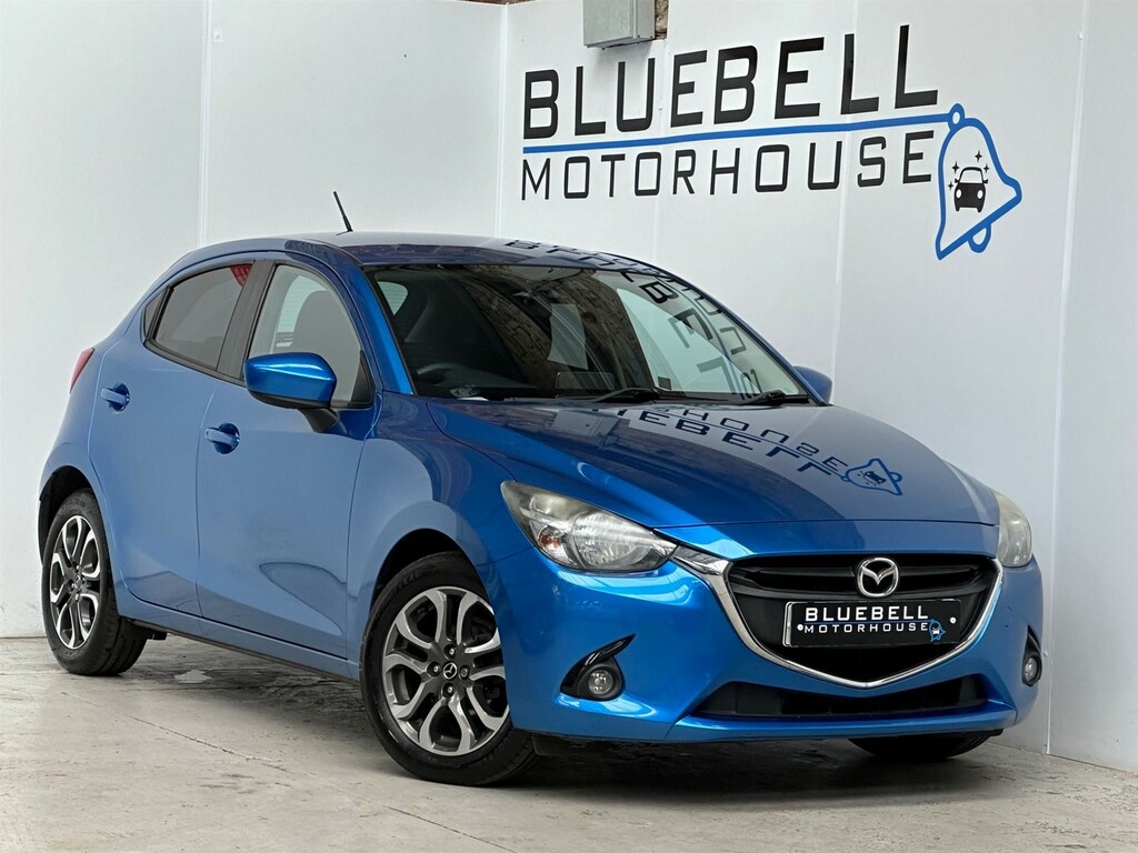 Compare Mazda 2 1.5 Skyactiv-g Sports Launch Edition Euro 6 Ss GU15YBC Blue