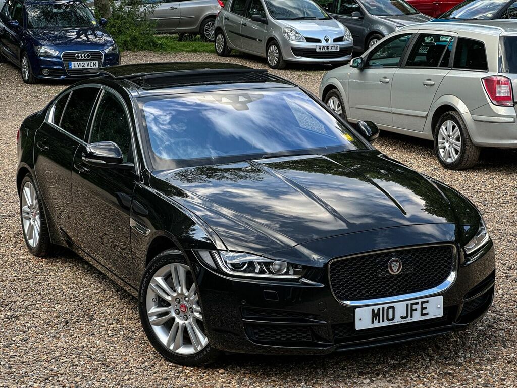 Compare Jaguar XE Saloon 2.0I Prestige Awd Euro 6 Ss 20 M10JFE Black