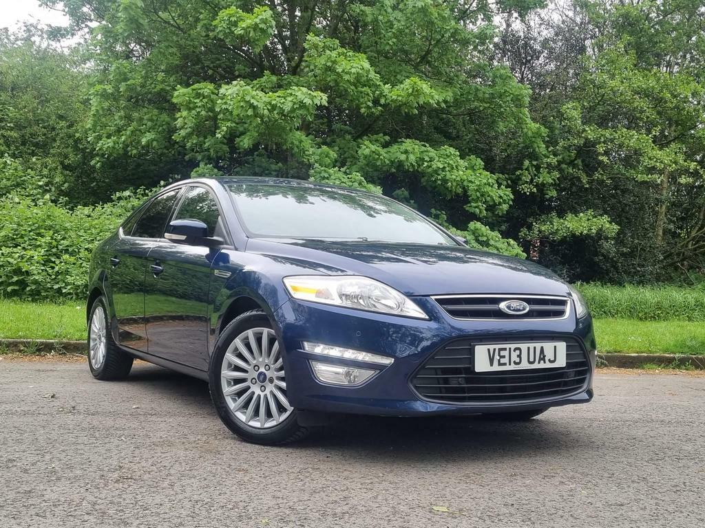 Compare Ford Mondeo 1.6T Ecoboost Zetec Business Edition Euro 5 Ss VE13UAJ Blue