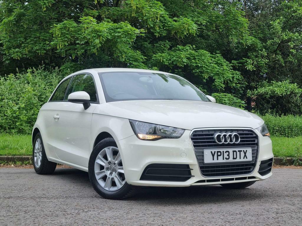 Compare Audi A1 1.2 Tfsi Se Euro 5 Ss YP13DTX White