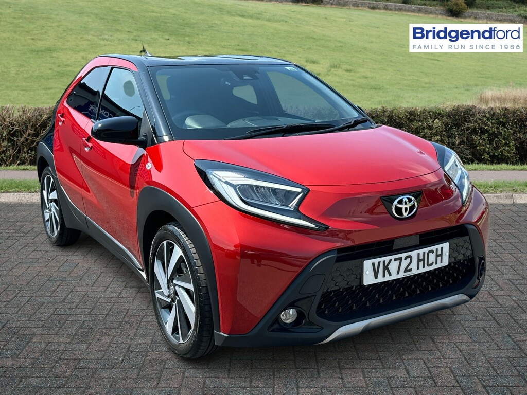 Compare Toyota Aygo X 1.0 Vvt-i Exclusive VK72HCH Red