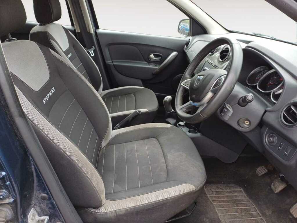 Dacia Sandero Stepway 1.5 Dci Laureate Hatchback Blue #1