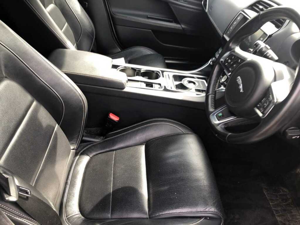 Compare Jaguar XE 2.0D R-sport Saloon CT13CWT White
