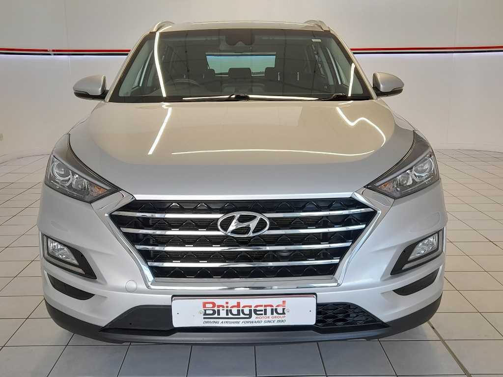 Hyundai Tucson 1.6 Gdi Se Nav Suv Silver #1