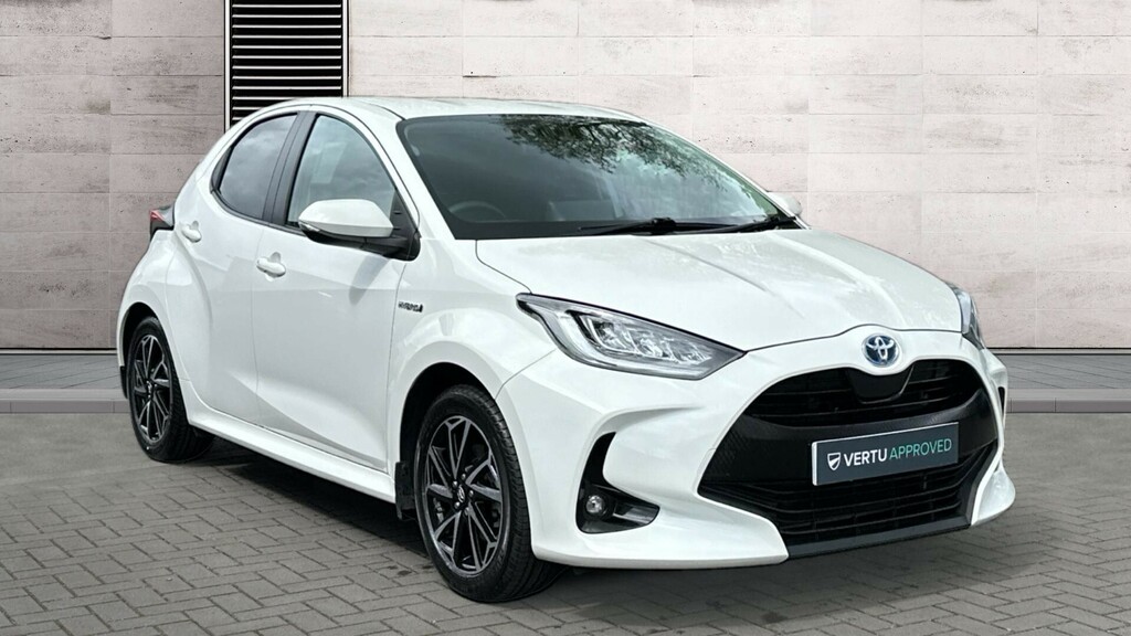 Compare Toyota Yaris Design YR71CKC White