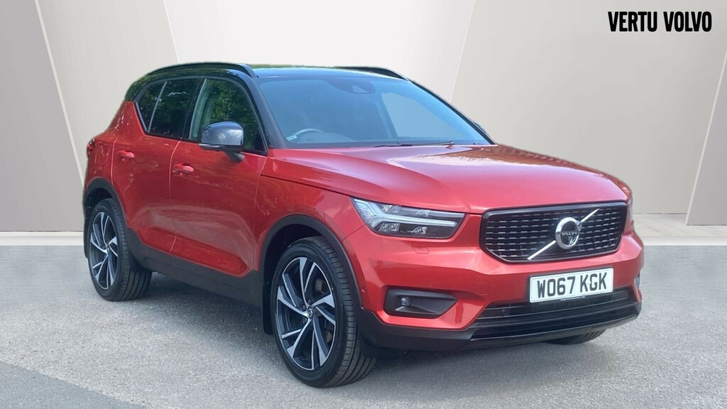 Compare Volvo XC40 First Edition WO67KGK Red