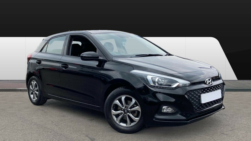Compare Hyundai I20 Se FE70YRM Black