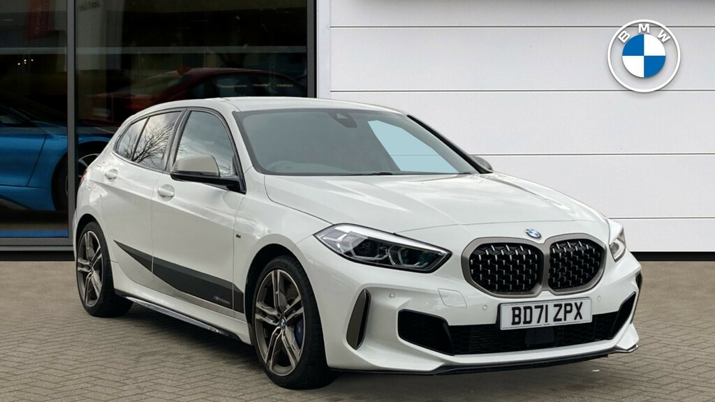 Compare BMW 1 Series M135i BD71ZPX White