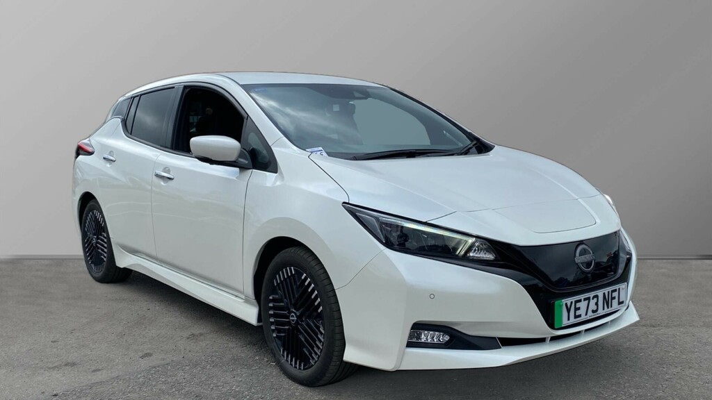 Compare Nissan Leaf Tekna YE73NFL White