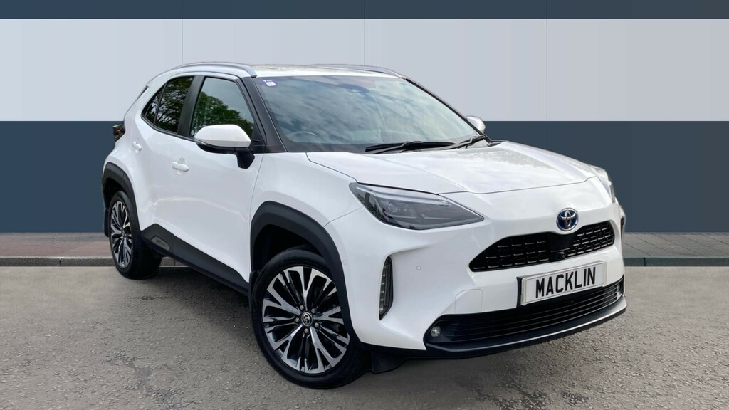 Compare Toyota Yaris Cross Excel WK22NVN White