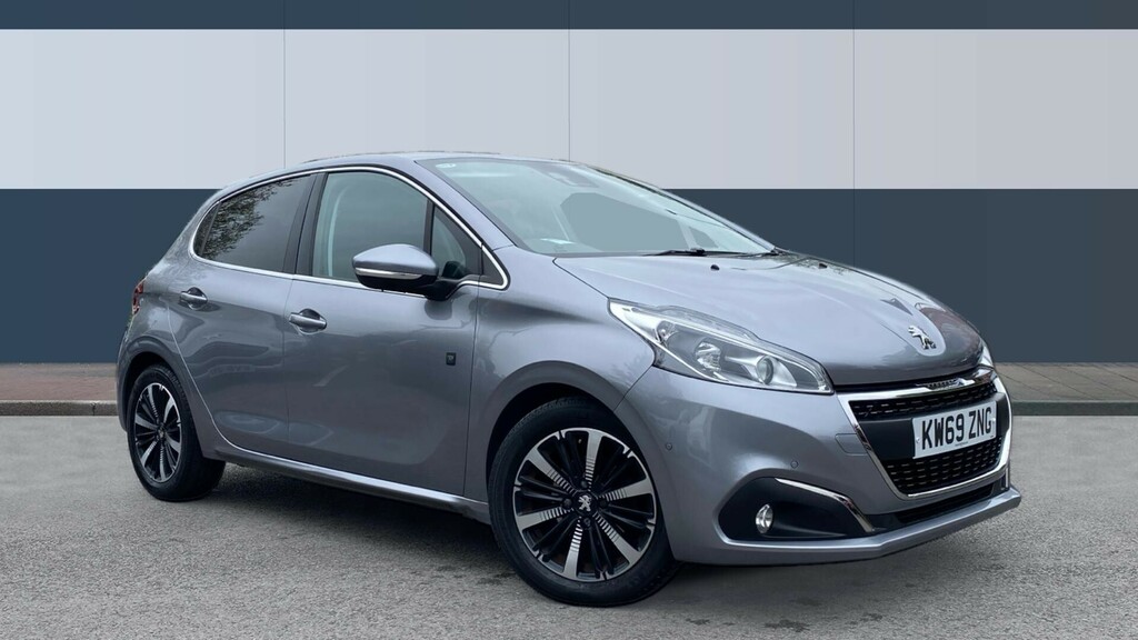 Compare Peugeot 208 Tech Edition KW69ZNG Grey