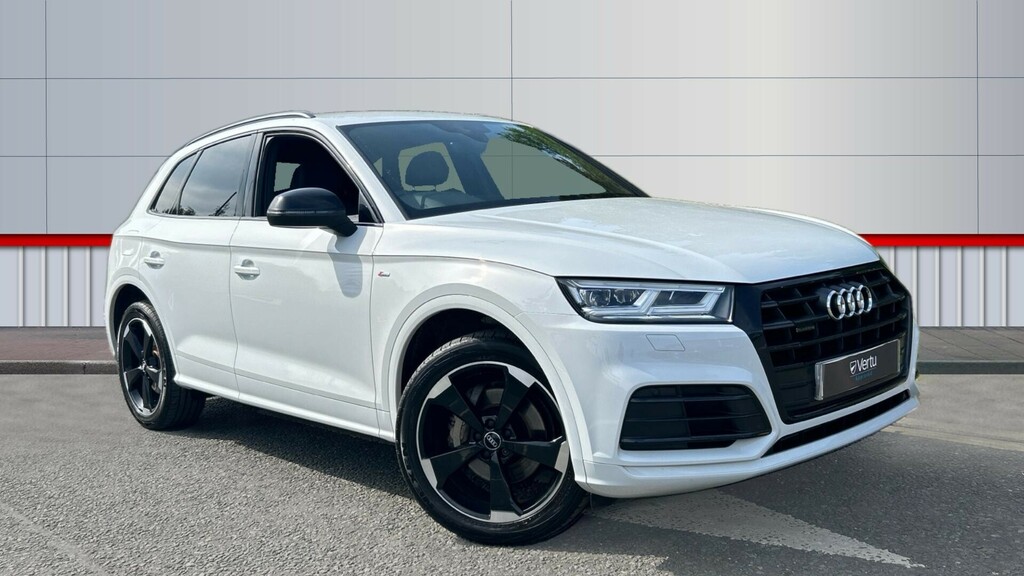 Compare Audi Q5 Black Edition KR69GHF White