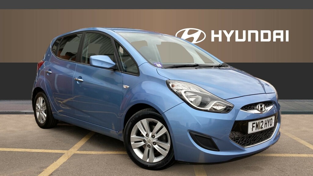 Compare Hyundai Ix20 Active FM12HYO Blue