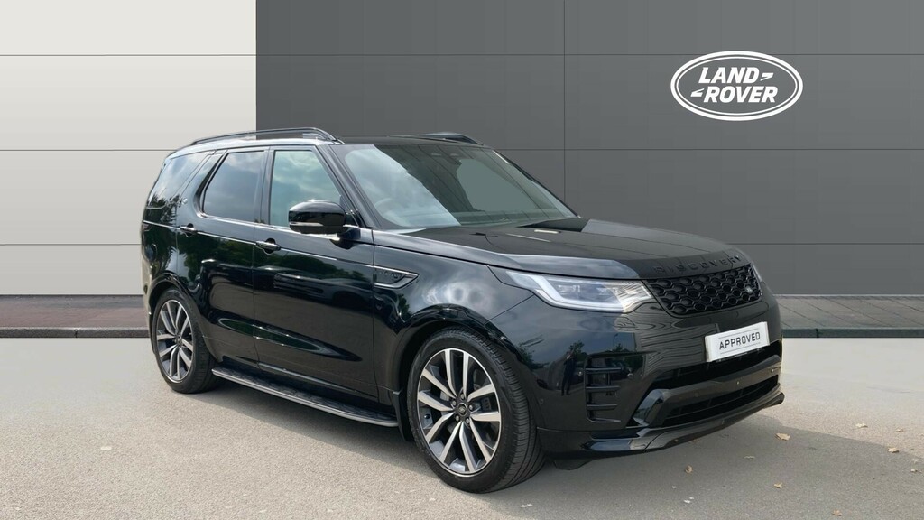 Compare Land Rover Discovery R-dynamic Se YB22USD Black