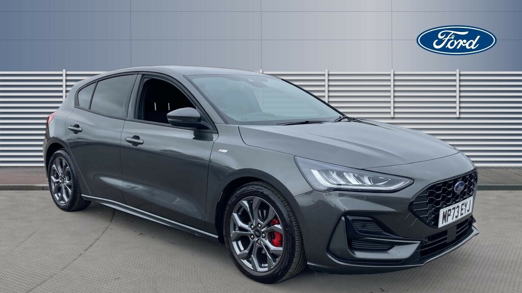 Compare Ford Focus St-line MP73EYJ Grey