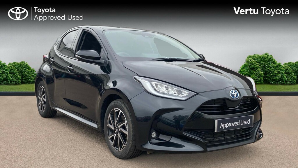 Compare Toyota Yaris Design FM23TYW Black