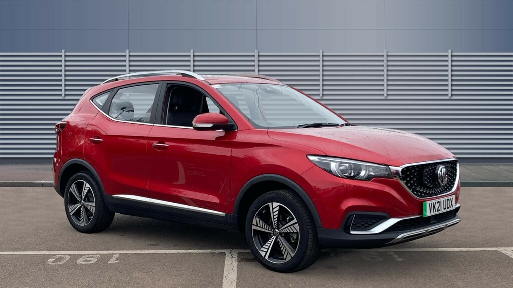 Compare MG ZS Exclusive VK21UDX Red