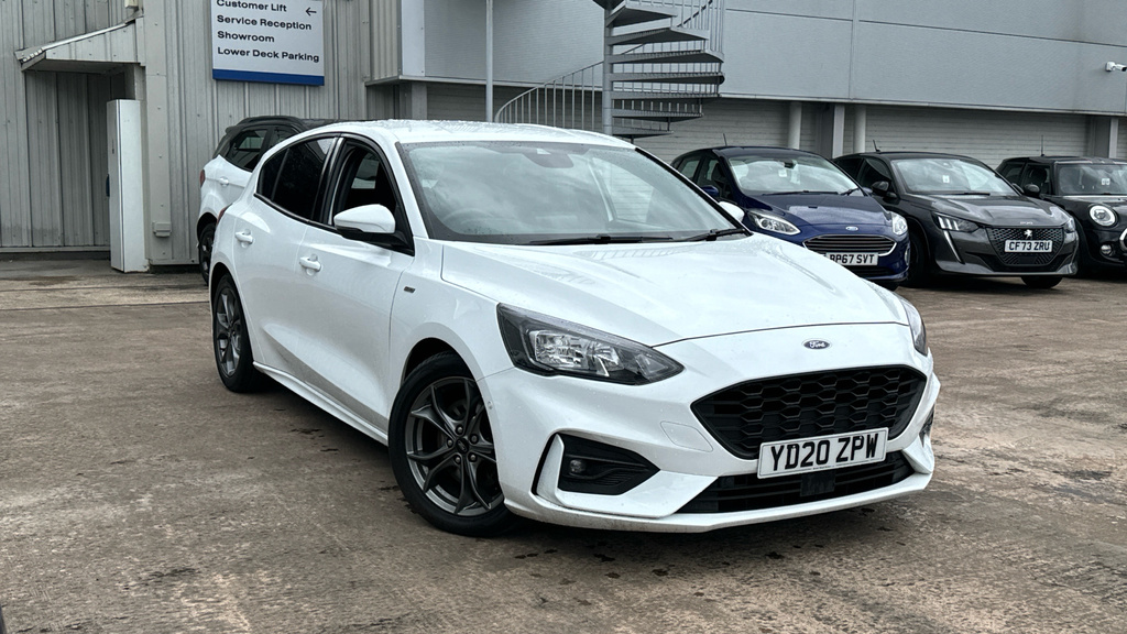 Compare Ford Focus St-line YD20ZPW White