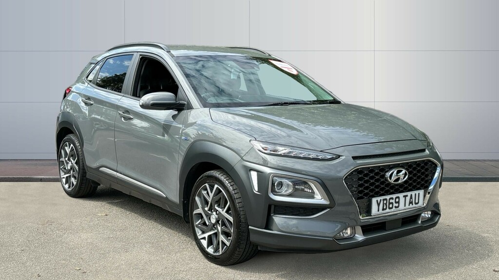 Compare Hyundai Kona Premium Se YB69TAU Grey