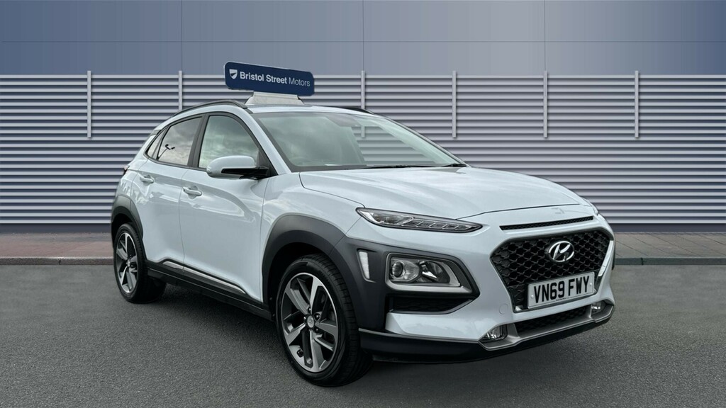 Compare Hyundai Kona Premium VN69FWY White