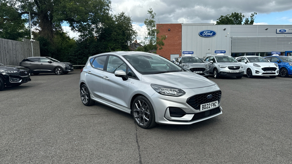 Compare Ford Fiesta St-line BD22FMZ Silver