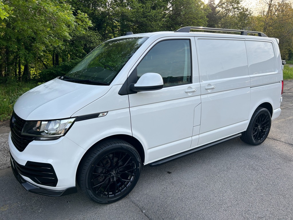 Compare Volkswagen Transporter T6.1 Tdi Startline Swb In Candy White - Euro Six GD70OWH White
