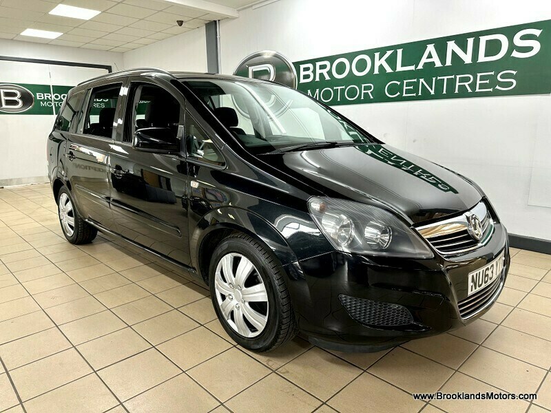 Compare Vauxhall Zafira 1.6 Exclusiv 10X Services Low Miles NU63YTY Black
