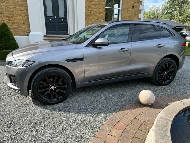Compare Jaguar F-Pace 2.0 Chequered Flag Awd 180 Bhp OY69UPP Grey