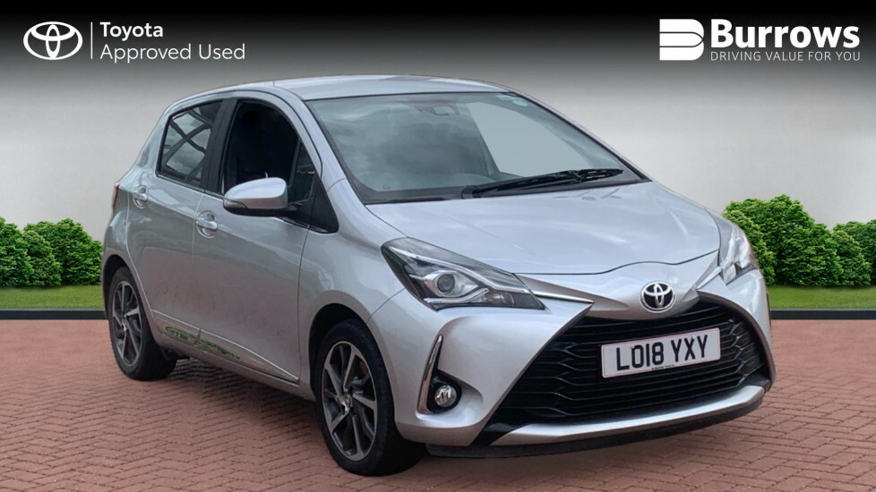 Compare Toyota Yaris 1.5 Vvt-i Excel Euro 6 LO18YXY Silver