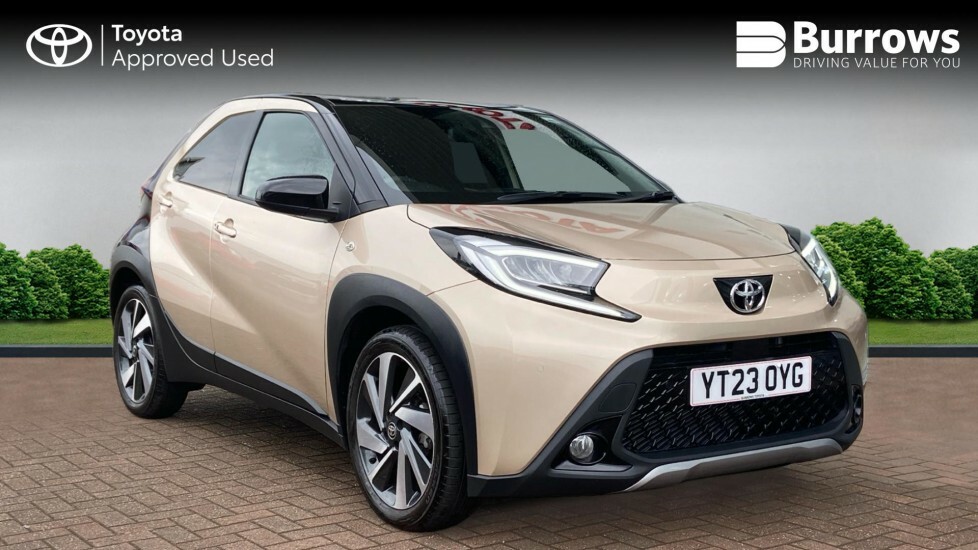 Compare Toyota Aygo X 1.0 Vvt-i Exclusive Euro 6 Ss YT23OYG Beige