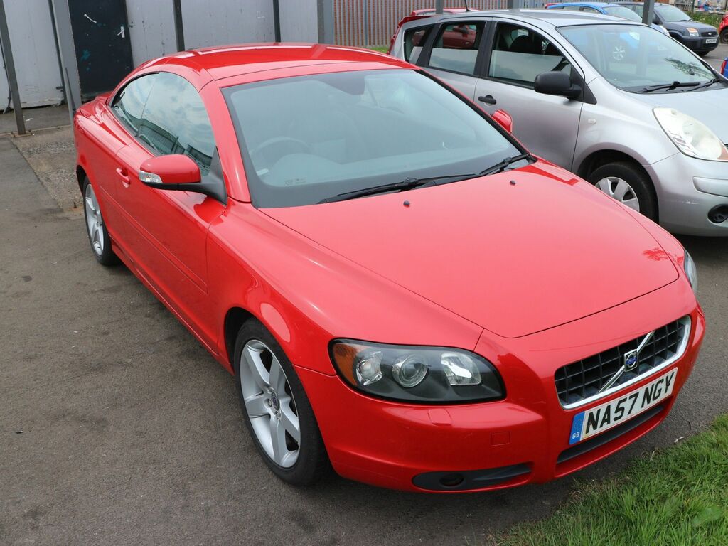 Compare Volvo C70 2.4 Sport 170 Bhp NA57NGY Red