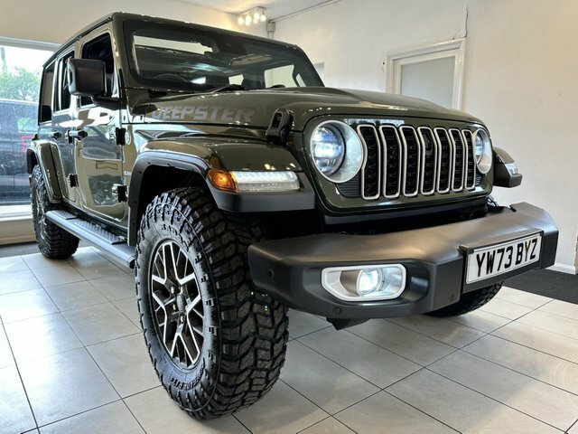 Compare Jeep Wrangler 2L Turbo Ster Special YW73BYZ Green