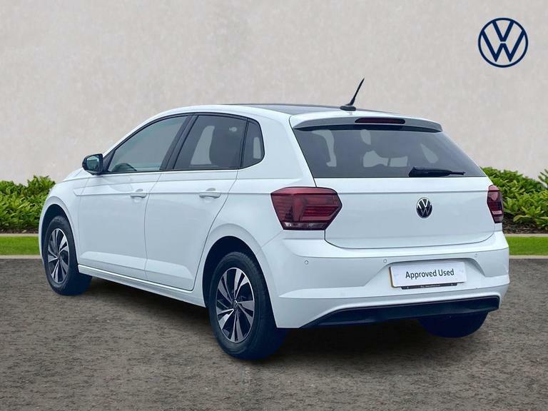 Compare Volkswagen Polo Mk6 Hatchback 1.0 Tsi 95Ps Match GU21FYL White