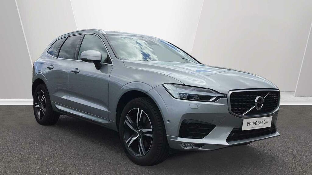 Compare Volvo XC60 Momentum B4 Awd Mild Hybrid Climate Pack - Heated GY70TTZ Blue