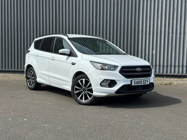 Compare Ford Kuga 1.5T Ecoboost St-line Euro 6 Ss SA69DZY 