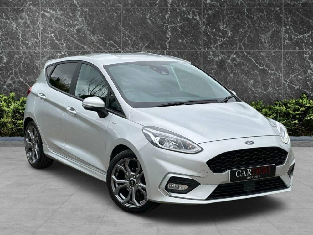 Compare Ford Fiesta 1.0T Ecoboost St-line Edition Euro 6 Ss FH21XFV Silver