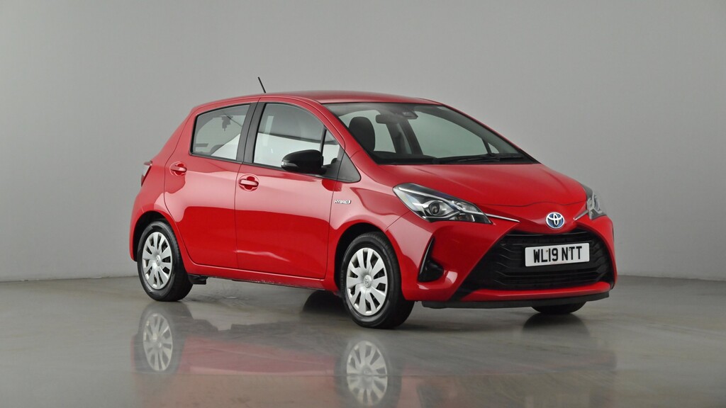 Compare Toyota Yaris 1.5 Active Hybrid WL19NTT Red