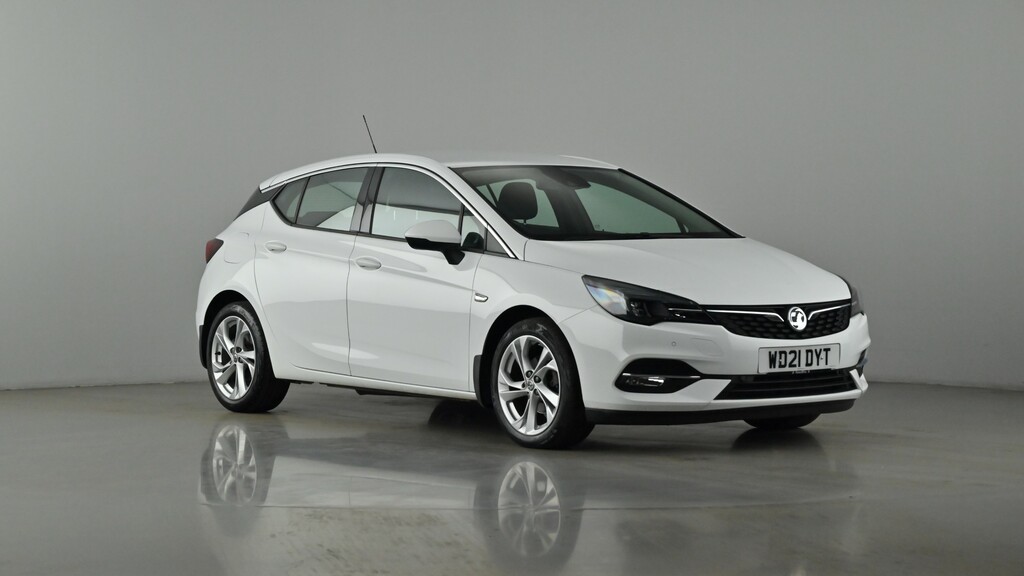 Compare Vauxhall Astra 1.2 T Sri WD21DYT White