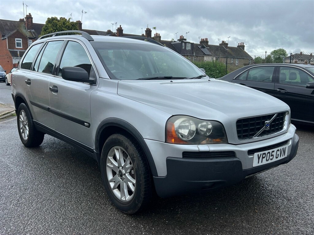 Volvo XC90 2.4L 2.4 D5 Se Geartronic Silver #1